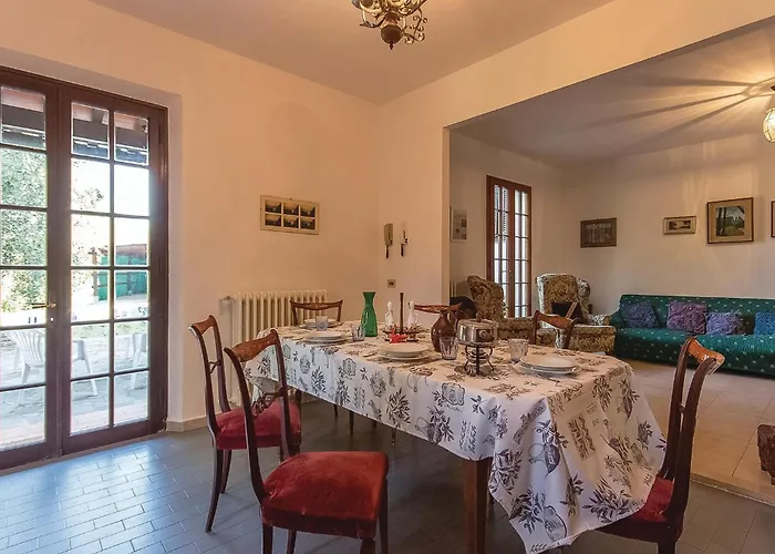 Amazing Apartment In Marti Pi With Kitchen