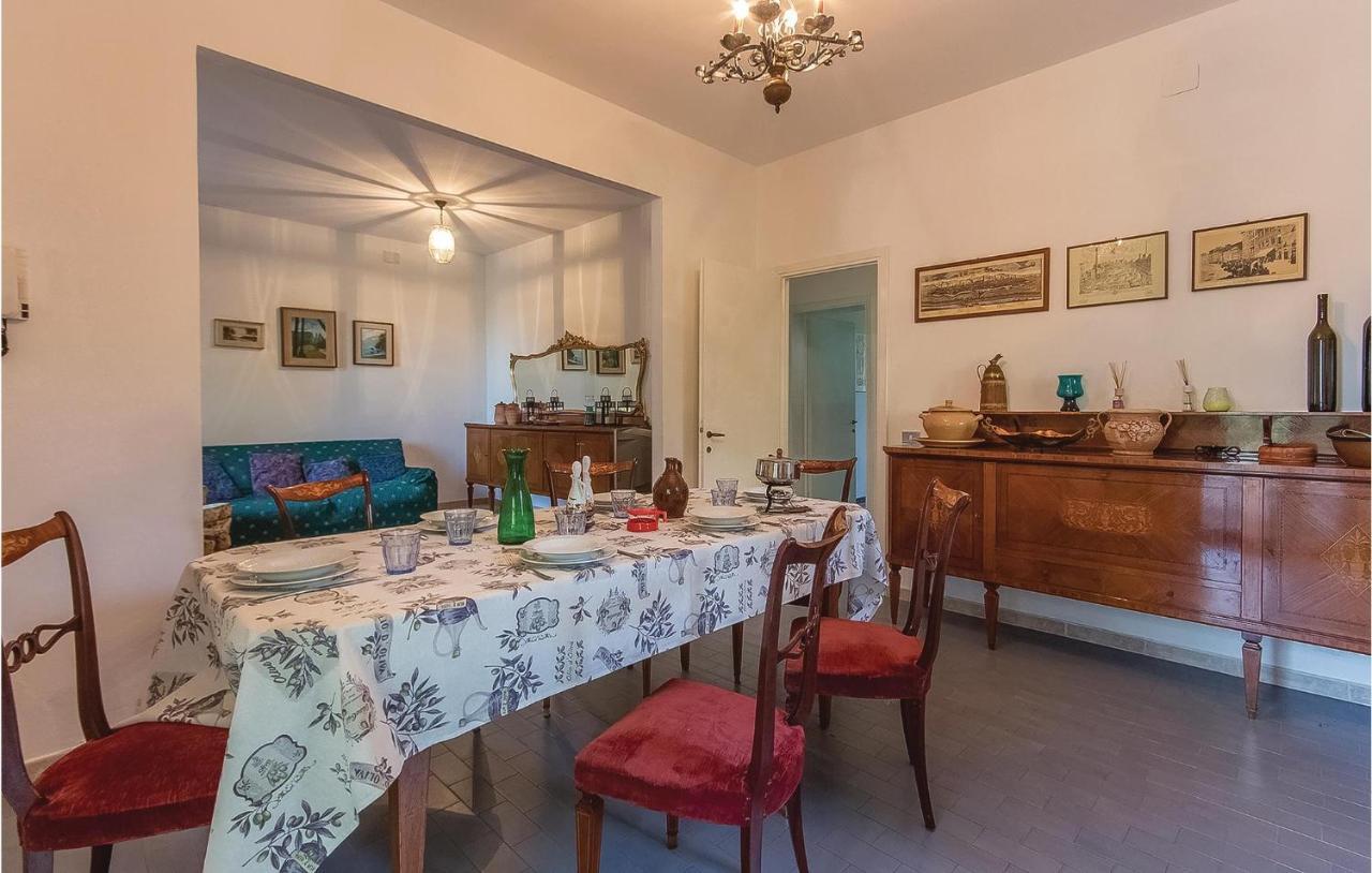 Apartment Amazing In Pi With Kitchen *